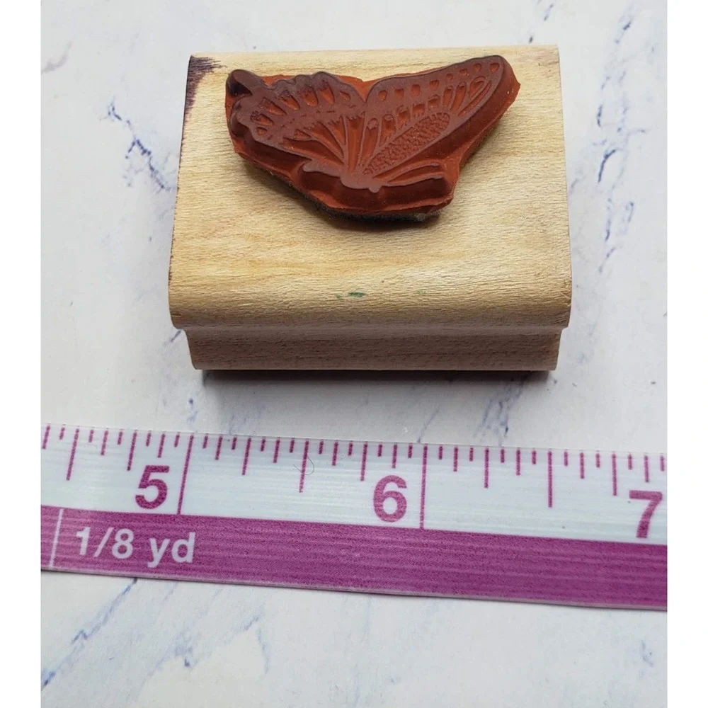 Stampin Up Detailed Sideview Monarch Butterfly Wood Mounted Rubber Stamp